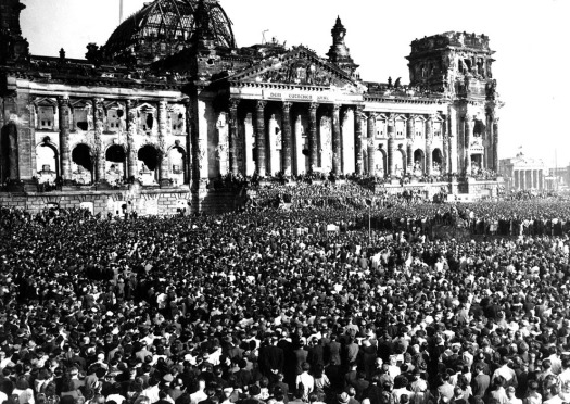 Berlins Republic Square 1948